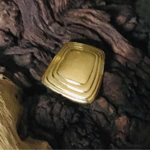 Vintage MCM Costume Gold Tone & Geometric Shape Stud Post Earrings - Picture 3 of 8